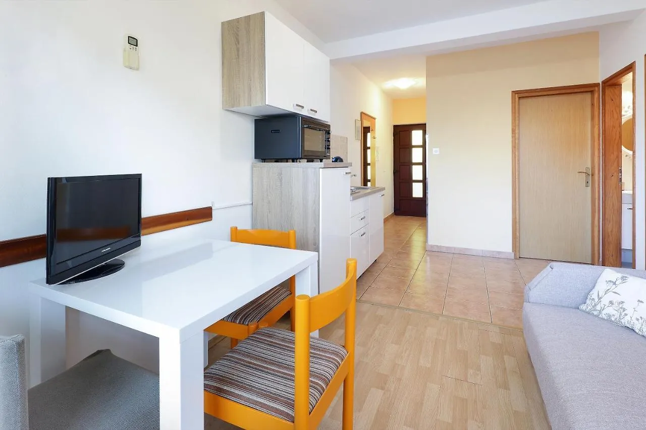 Apartments Villa Bernarda Silo