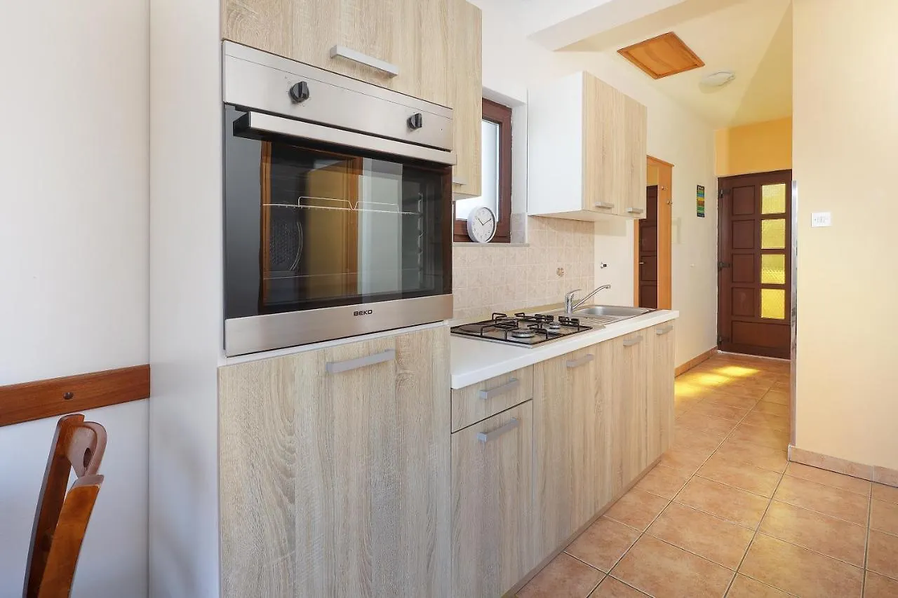 Apartments Villa Bernarda Silo  Croatia